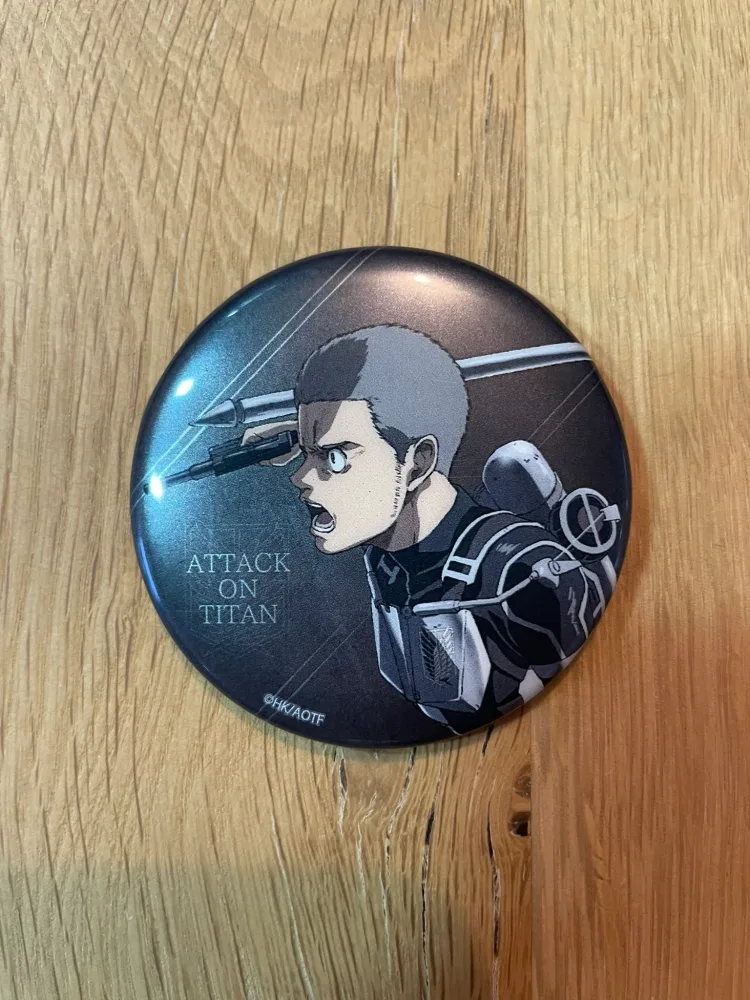 Attack on Titan – Connie Springer Metallic vol.1 Kodansha 5 cm – Badge