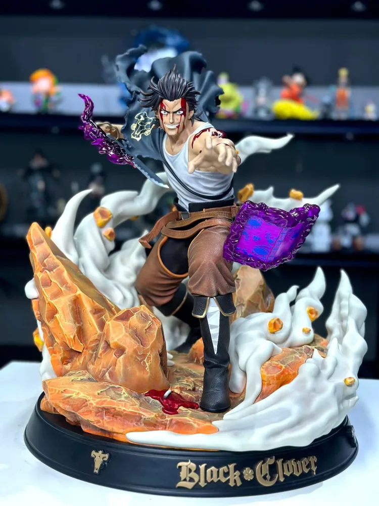 Black Clover - Yami Sukehiro Statue