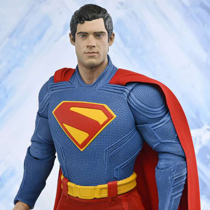 SUPERMAN 2025 Superman Neca – Figurine