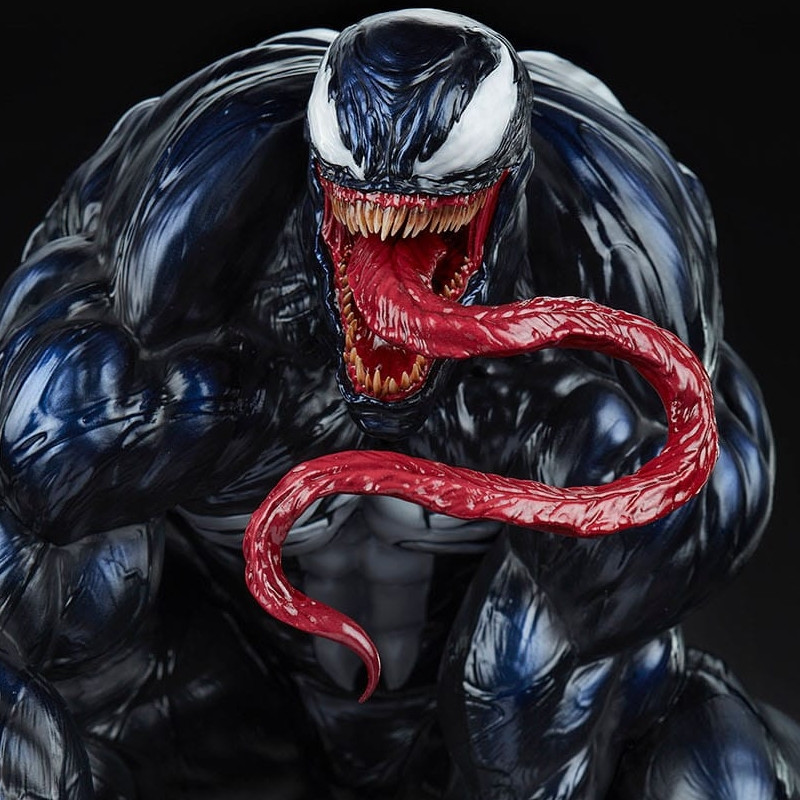 Statue – MARVEL Venom Premium Format Sideshow
