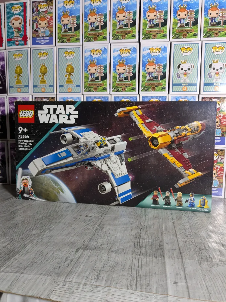 LEGO Star Wars #75364 – New Republic E-Wing vs Shin Hati's Starfighter