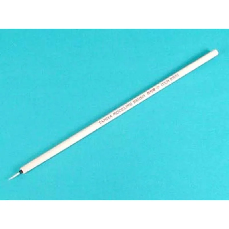 Small pointed brush