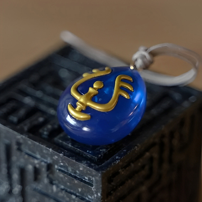 LE CHÂTEAU DANS LE CIEL Strap Amulette Benelic – Collection