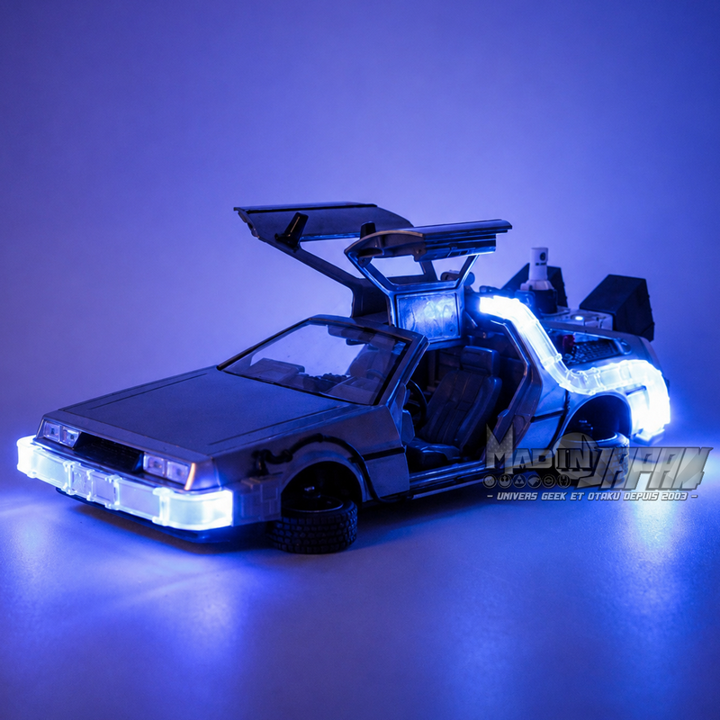 RETOUR VERS LE FUTUR II DeLorean Time Machine Jada Toys 1/24ème – Collection