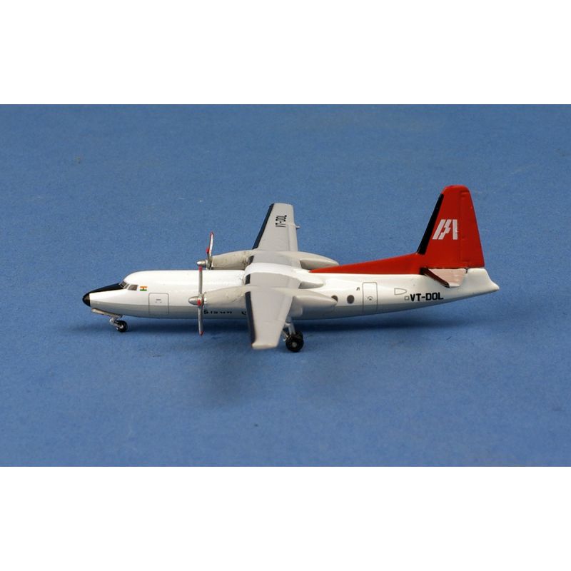 Miniature Indian Airlines Fokker 27 VT-DOL