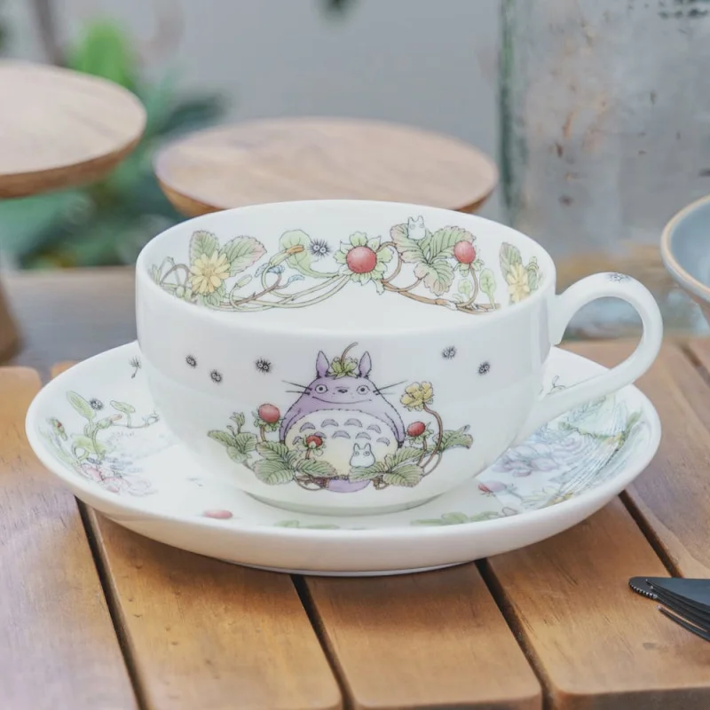 LA BOUTIQUE OFFICIELLE DES PRODUITS DÉRIVÉS DU STUDIO GHIBLI