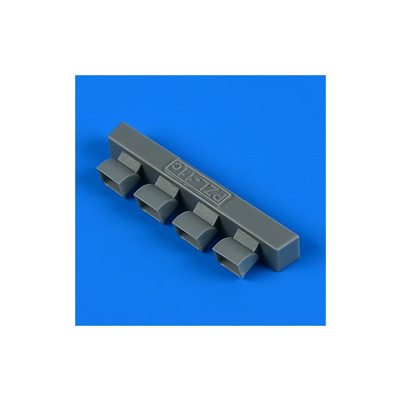 Accessoire Échappement PZL P.11c (conçu pour être utilisé avec les kits IBG)